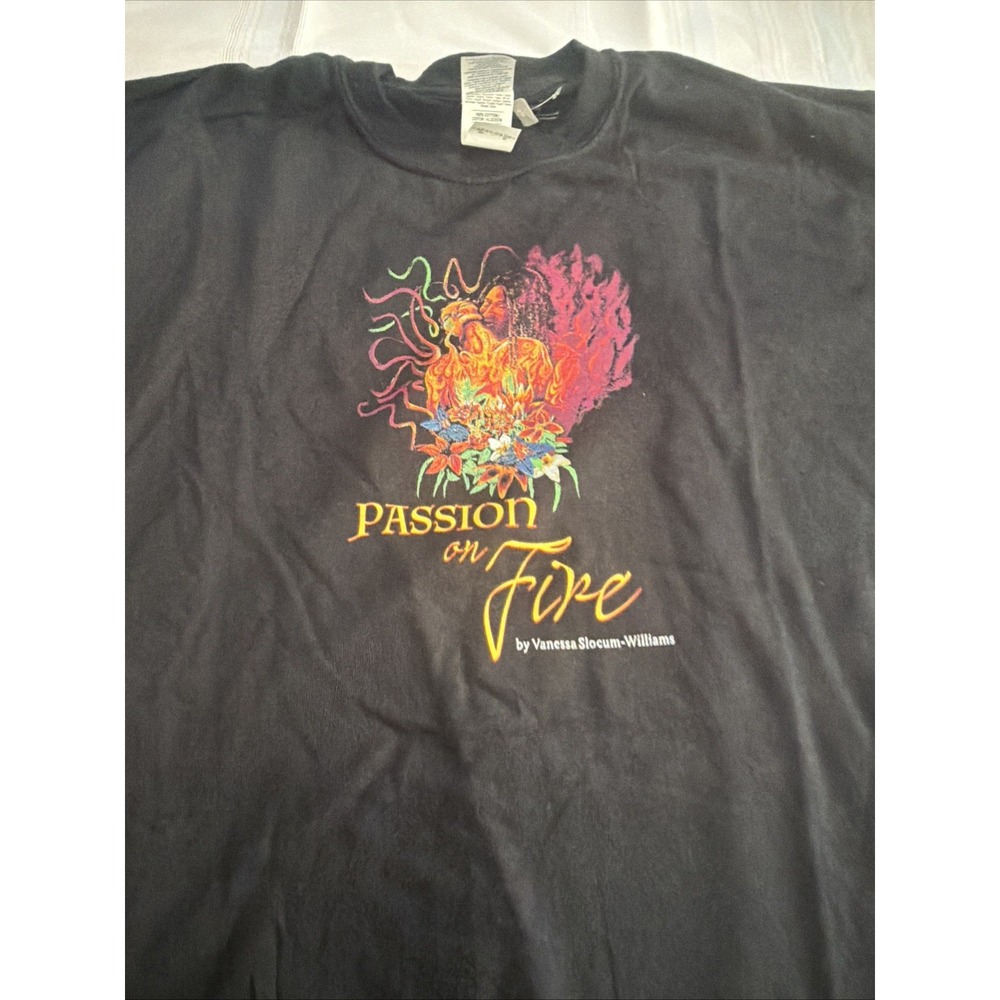Vanessa Slocum-Williams Passion on Fire Graphic T-Shirt Black Mens M